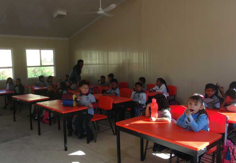 Aún con miedo reanudan clases en Juchitán, Oaxaca