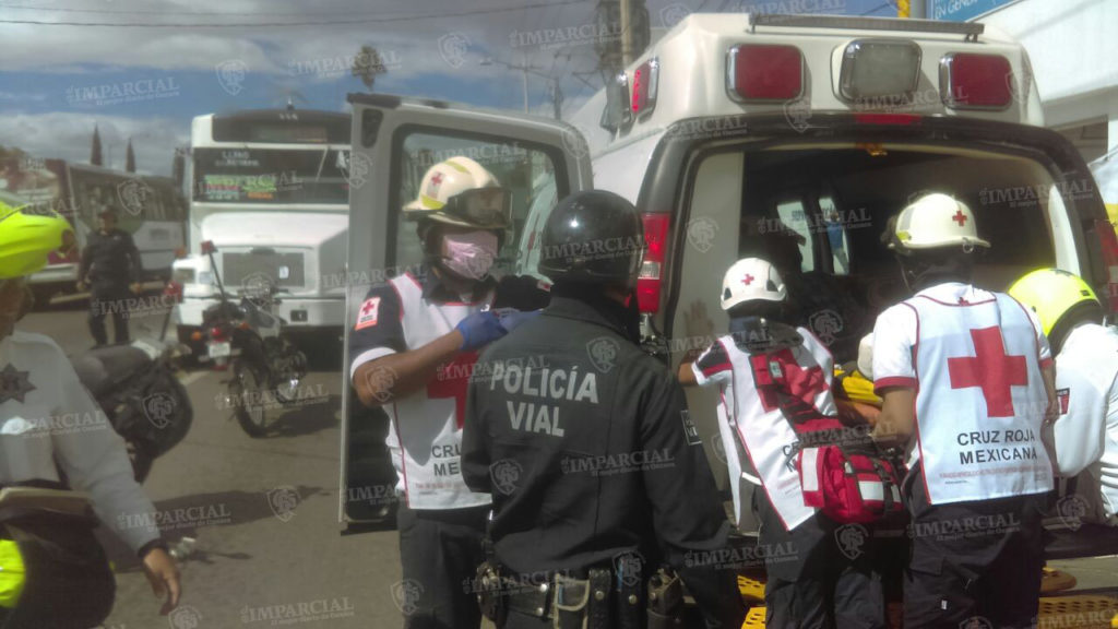 Camión urbano arrolla a sacerdote en Oaxaca | El Imparcial de Oaxaca
