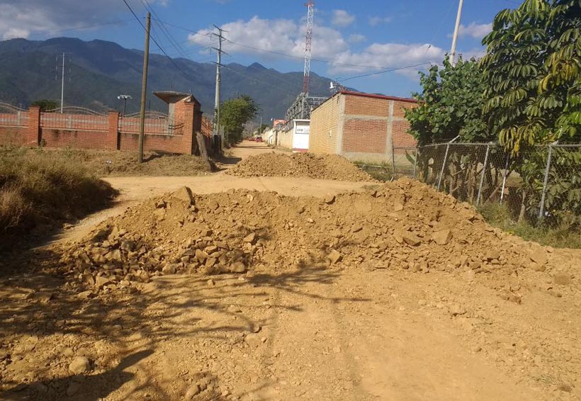 Autoridades de San Agustín Yatareni bloquean subestación de CFE | El Imparcial de Oaxaca