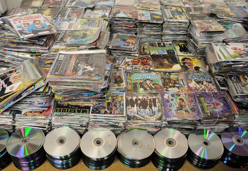 Decomisan 20 mil discos piratas en Huajupan | El Imparcial de Oaxaca