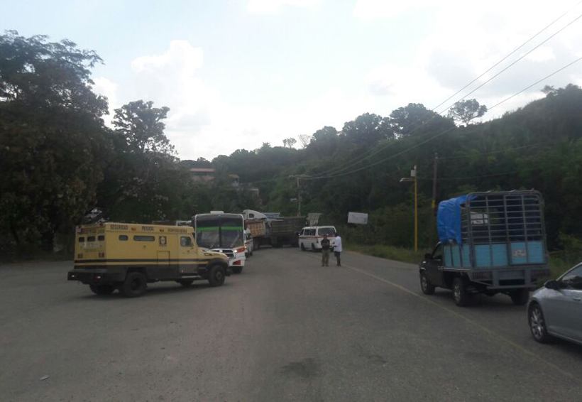 Deja CTM sin acceso en la carretera Pinotepa- Salina Cruz