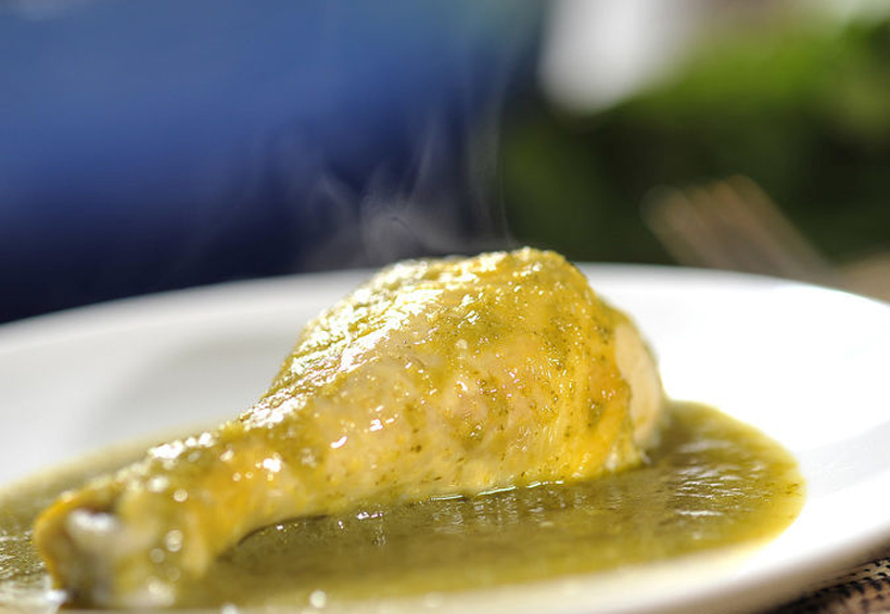 Pollo con salsa verde | El Imparcial de Oaxaca