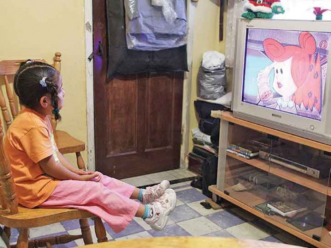 Ver series de televisión pueden provocar adicción | El Imparcial de Oaxaca