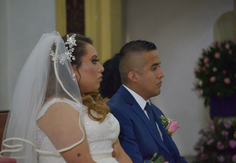 Jorge y Karla pronuncian sus votos de matrimonio