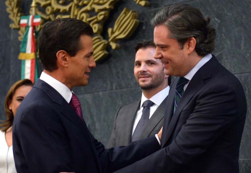 Peña Nieto acepta renuncia de Aurelio Nuño a la SEP | El Imparcial de Oaxaca