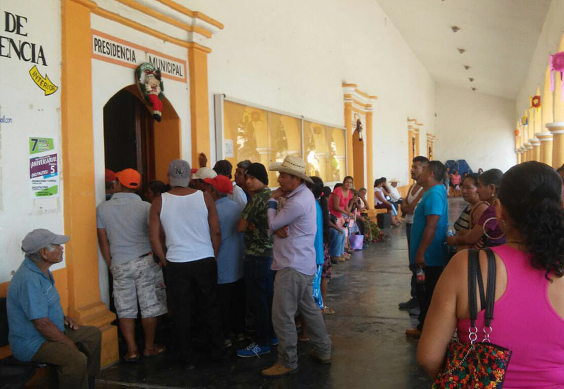Campesinos acusan desatención del alcalde de San Juan Guichicovi, Oaxaca | El Imparcial de Oaxaca