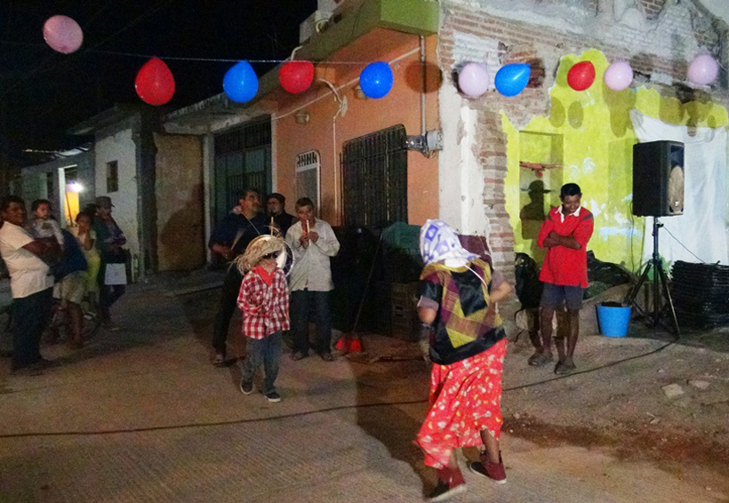 Con alegría en Juchitán despiden el año del temblor