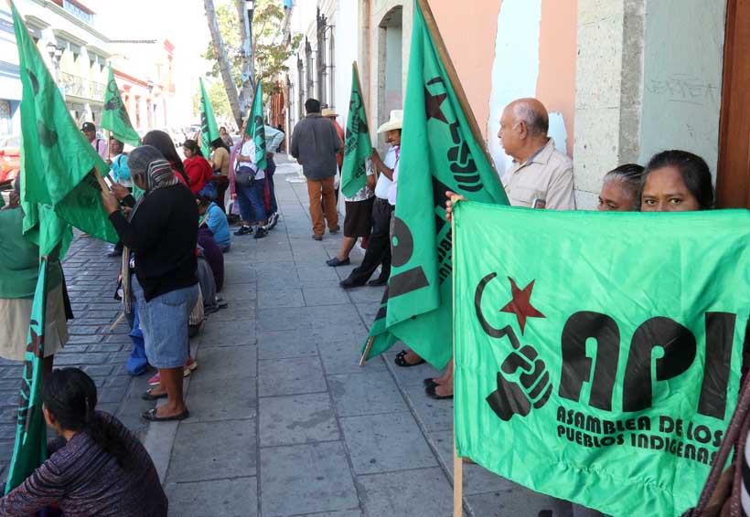 Crónica: Primero vienen a pedir y luego no cumplen… | El Imparcial de Oaxaca Crónica: Primero vienen a pedir y luego no cumplen… | El Imparcial de Oaxaca
