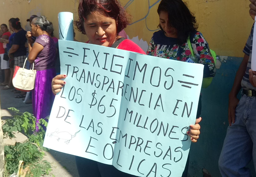 Manifestaciones desquician las calles de Juchitán, Oaxaca
