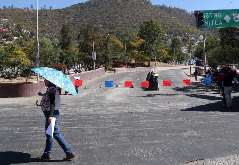 Exigen plazas sin  concursar: Cruz Nieto | El Imparcial de Oaxaca