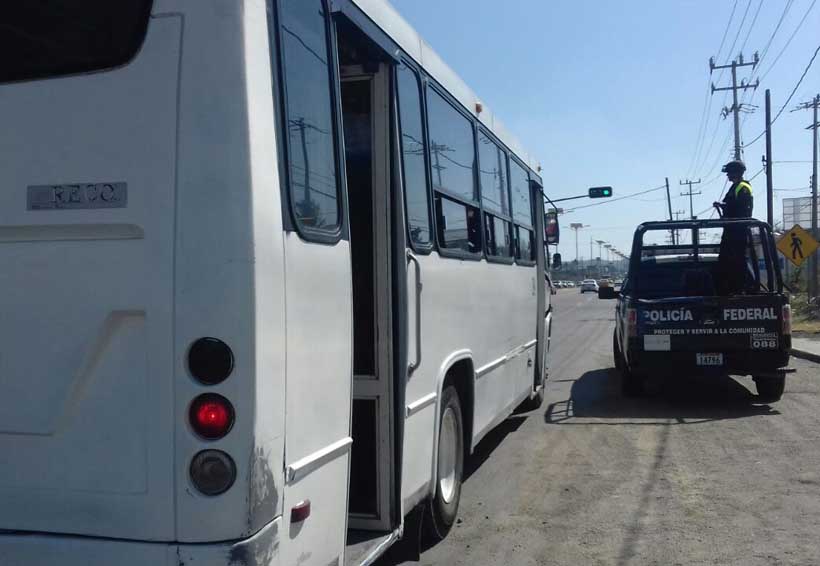 Transportistas de Salina Cruz provocan caos y no respetan el reglamento | El Imparcial de Oaxaca