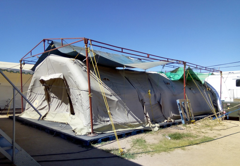 Vientos dañan la estructura provisional del hospital en Juchitán, Oaxaca