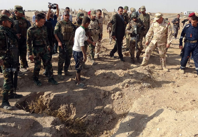Encuentran dos fosas comunes con 140 cadáveres en el noroeste de Irak | El Imparcial de Oaxaca