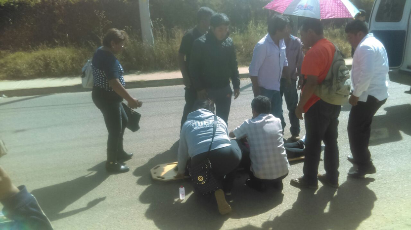 Derrapa motorista en  carretera a Yatareni | El Imparcial de Oaxaca