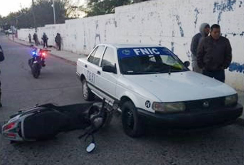 Choca taxi y moto en Huajuapan de León, Oaxaca | El Imparcial de Oaxaca
