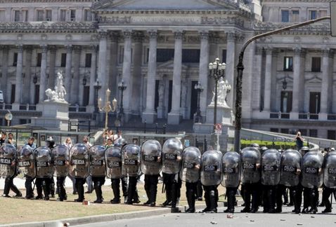 Aprueban polémica reforma de pensiones en Argentina | El Imparcial de Oaxaca