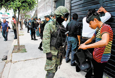 Acción legal contra ley de seguridad si no corrige EPN: CNDH | El Imparcial de Oaxaca