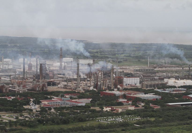 Operan de forma irregular refinería Antonio Dovalí y parques eólicos en el Istmo, Oaxaca | El Imparcial de Oaxaca