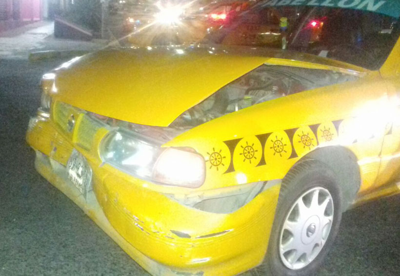 Chocan taxis en Salina Cruz