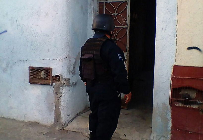 Incendio en una vivienda por cohetes pirotécnicos en Oaxaca