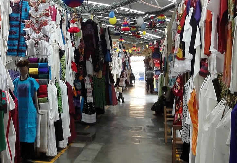 Buscan reactivar economía del Mercado de Artesanías de Oaxaca