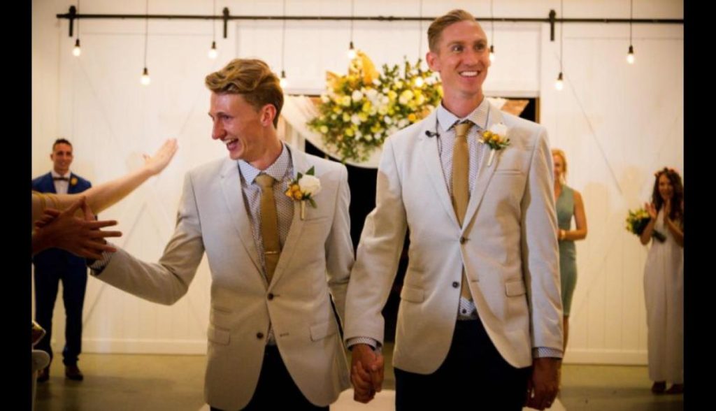Primer matrimonio gay en Australia es protagonizado por atletas | El Imparcial de Oaxaca