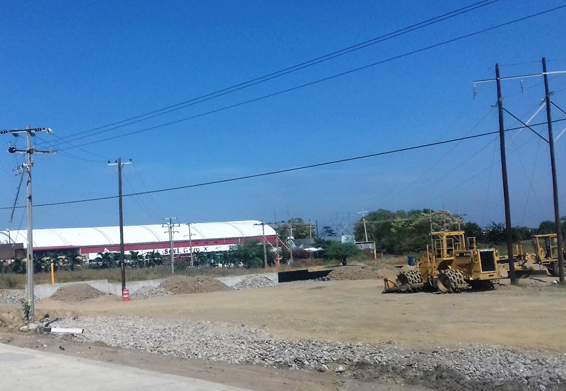 Avanza la obra de construcción  de la Plaza Metropolitana en Salina Cruz, Oaxaca | El Imparcial de Oaxaca