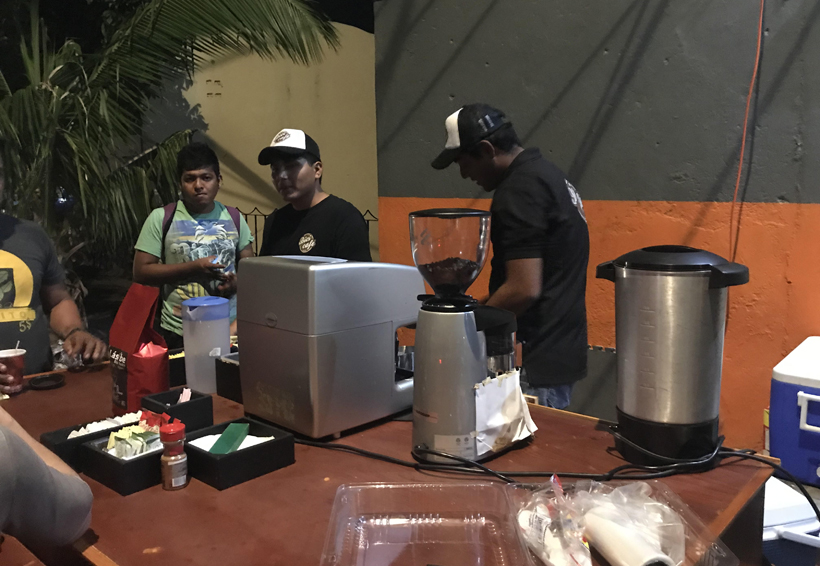 Bici café, ejemplo de autoempleo en Juchitán, Oaxaca