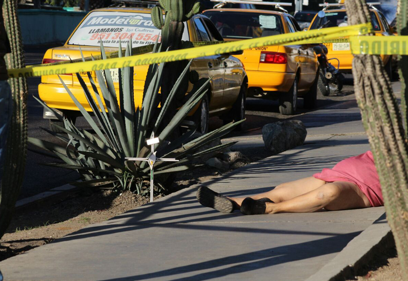 Abandonan cadáver de mujer en la colonia Reforma en Oaxaca