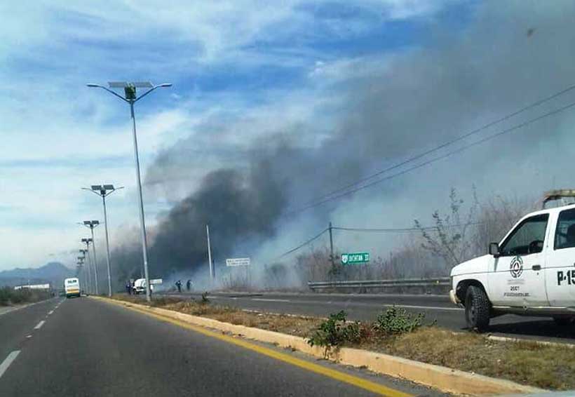 Incendios en Salina Cruz fuera de control  acechan a pobladores