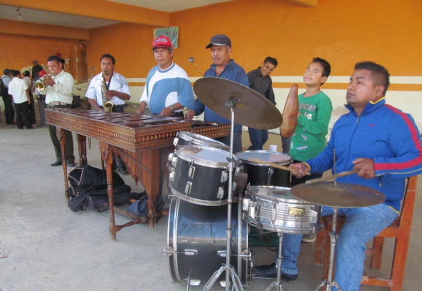 Orquestas típicas  pierden preferencia  en Huautla de Jiménez, Oaxaca | El Imparcial de Oaxaca
