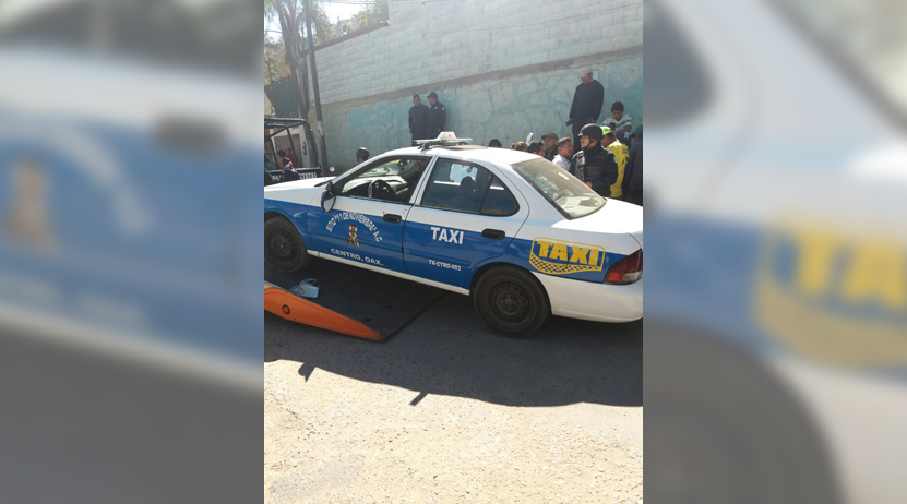 Riña campal al retener taxi “pirata” en Oaxaca | El Imparcial de Oaxaca