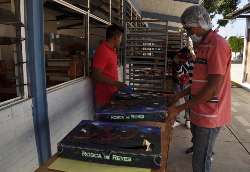 Jóvenes internos se rehabilitan con la elaboración de Roscas de Reyes