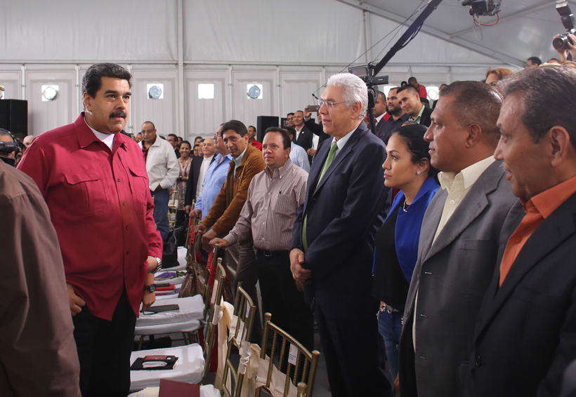 Maduro con vía libre en elecciones presidenciales; TSJ excluye alianza opositora | El Imparcial de Oaxaca