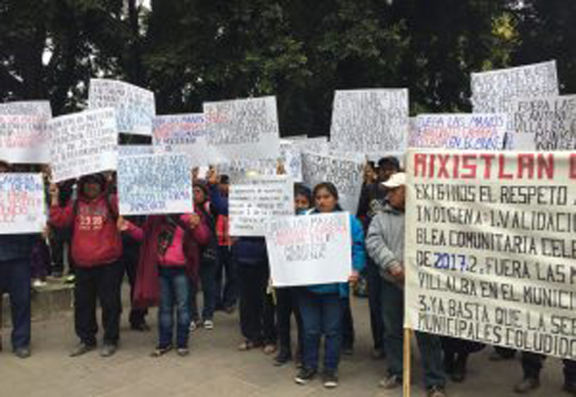 Indígenas de Mixistlán protestan en Palacio de Gobierno en Oaxaca | El Imparcial de Oaxaca