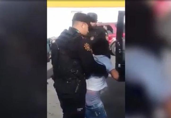 Video: Detención de niño de 10 años indigna a internautas | El Imparcial de Oaxaca