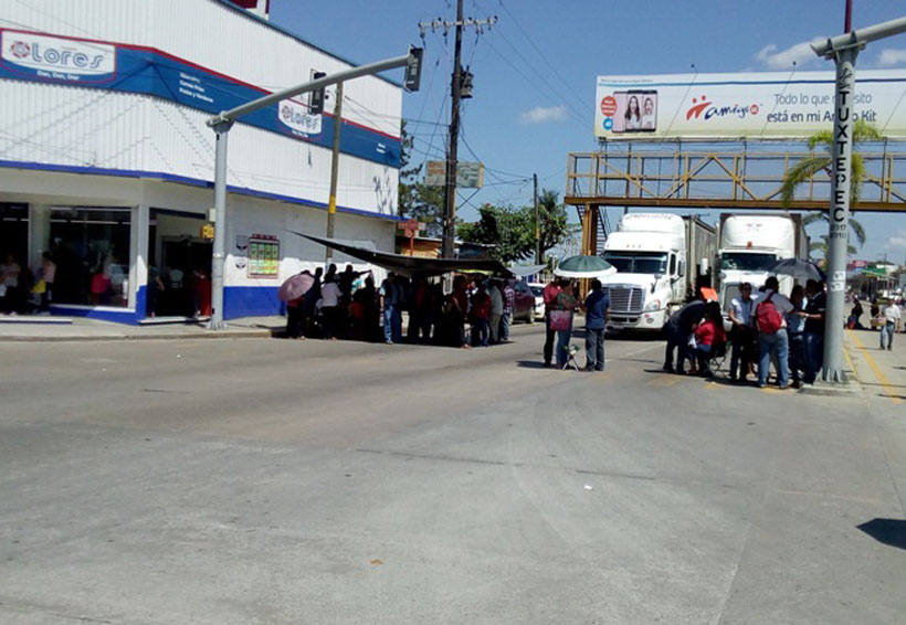 Afectan a Tuxtepec manifestaciones