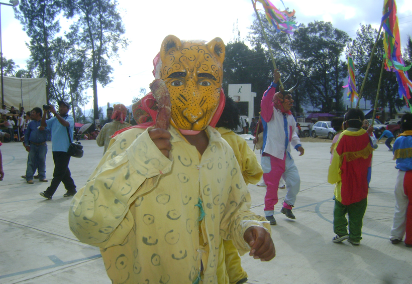 No permitirán invasión comercial en carnaval de san Juan Mixtepec, Oaxaca