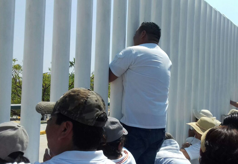 Caos y conflictos por visita de Alejandro Murat al Istmo de Oaxaca
