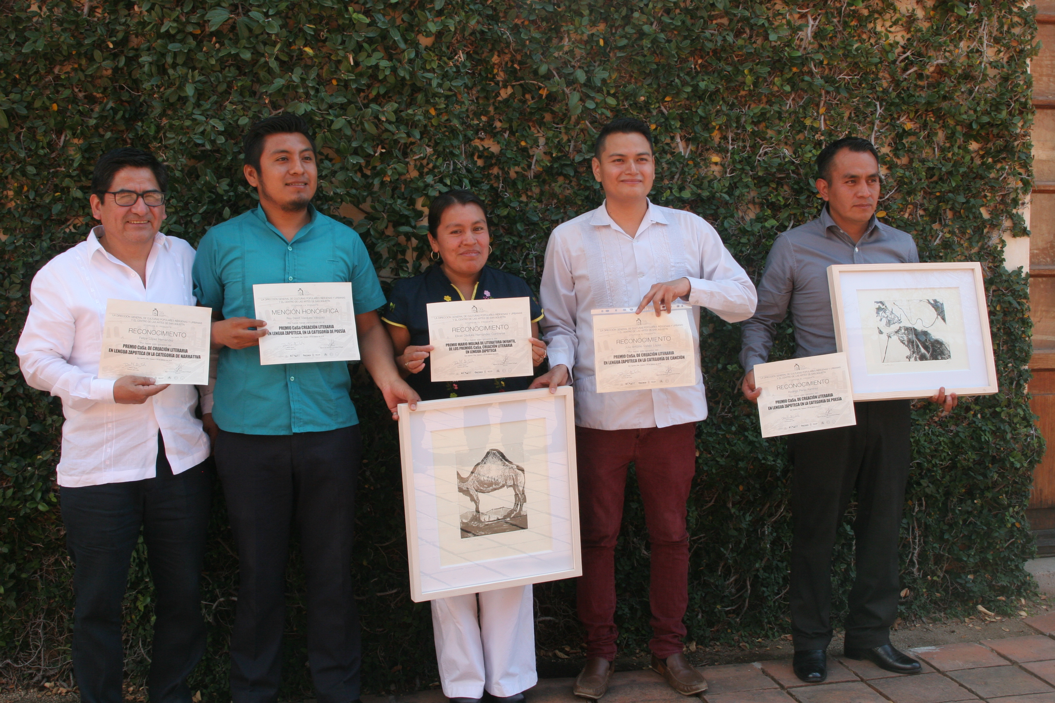 Reconocen Premios CaSa creación literaria en zapoteco