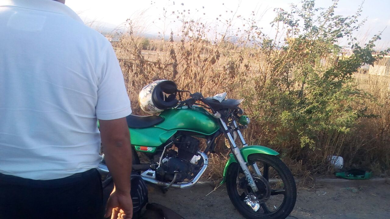 Salió volando en la carretera a Zimatlán de Álvarez, Oaxaca | El Imparcial de Oaxaca Salió volando en la carretera a Zimatlán de Álvarez, Oaxaca | El Imparcial de Oaxaca