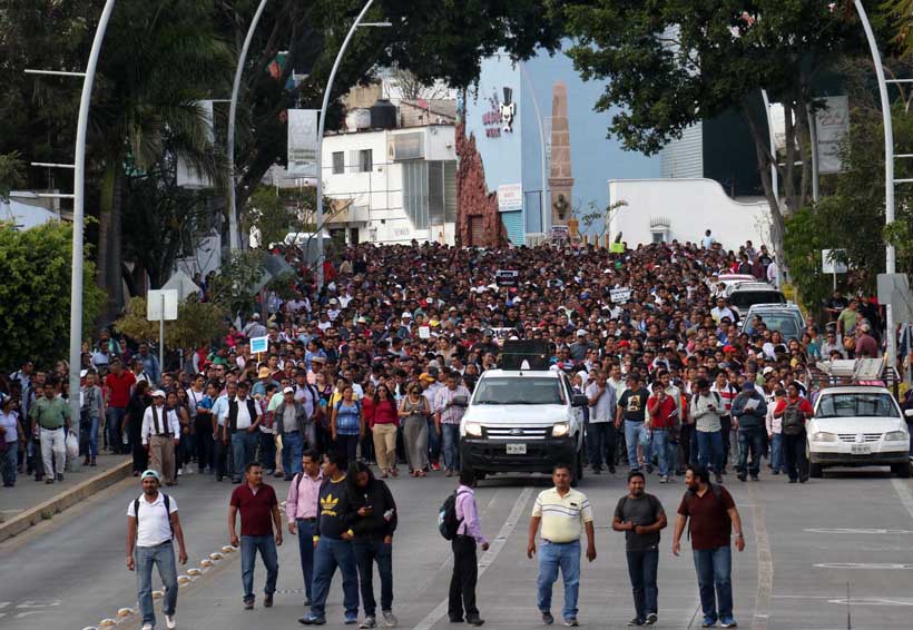 Rechaza Sección 22 reelección de Díaz de la Torre en SNTE | El Imparcial de Oaxaca