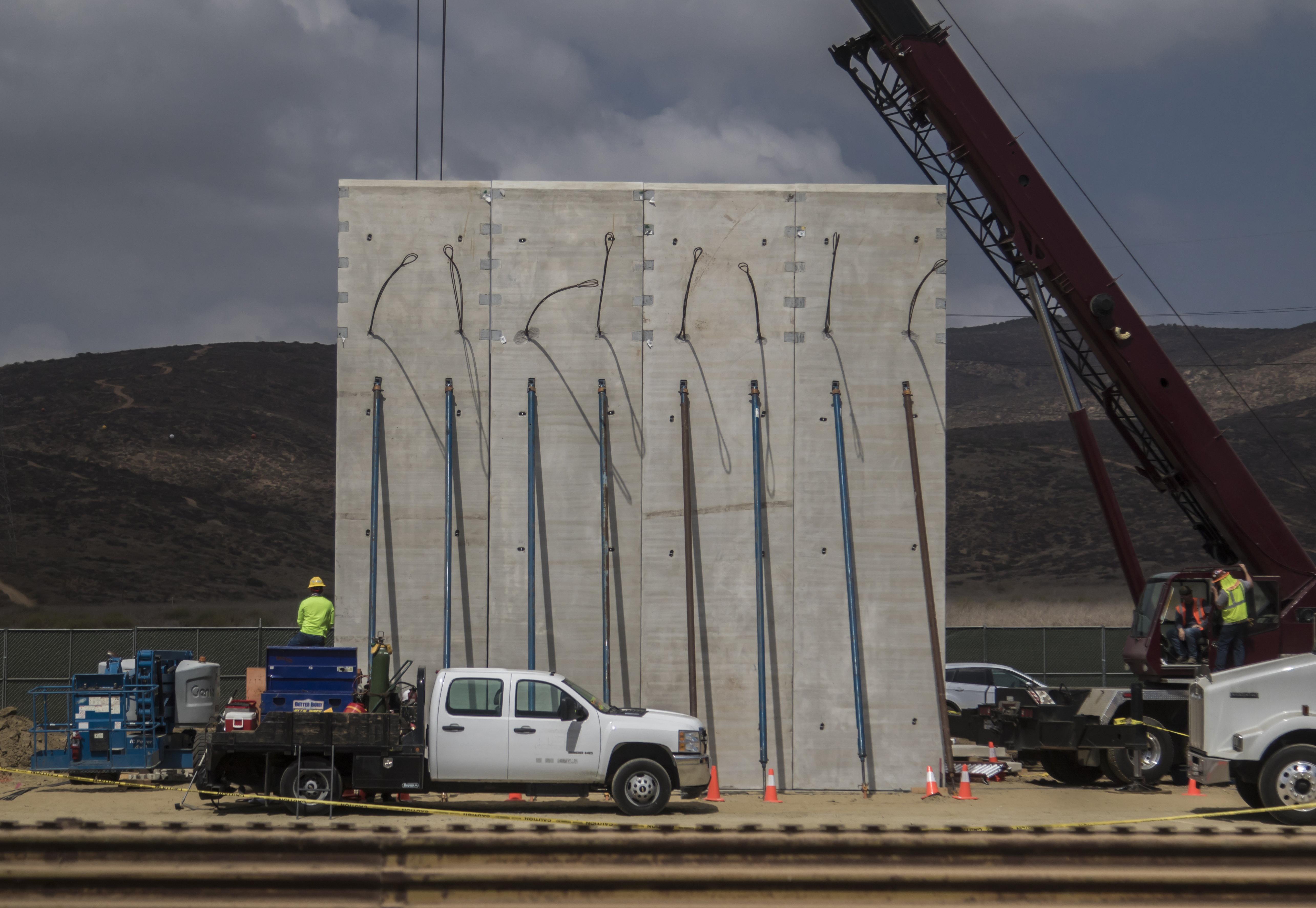 EU ofrece hasta 100 mdd por construir 5 kilómetros de muro fronterizo | El Imparcial de Oaxaca