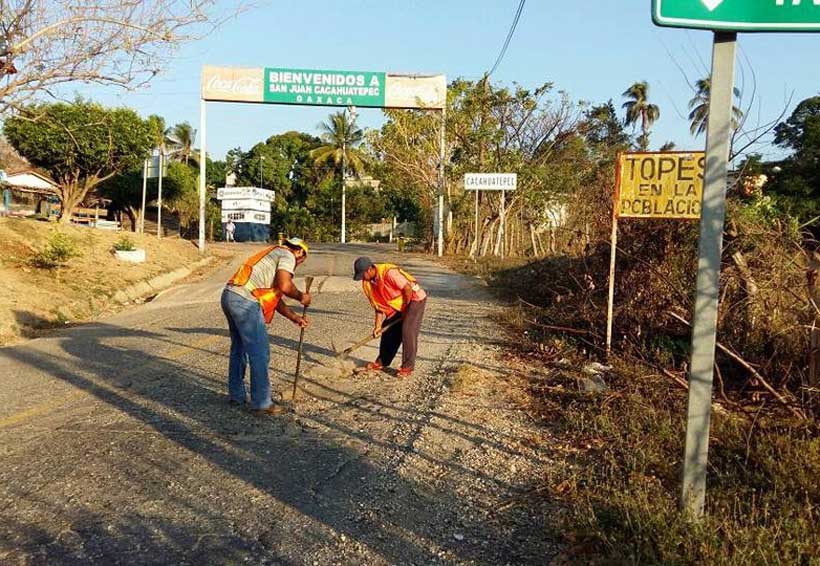 Rehabilitan tramo carretero Pinotepa Nacional-Tlaxiaco | El Imparcial de Oaxaca