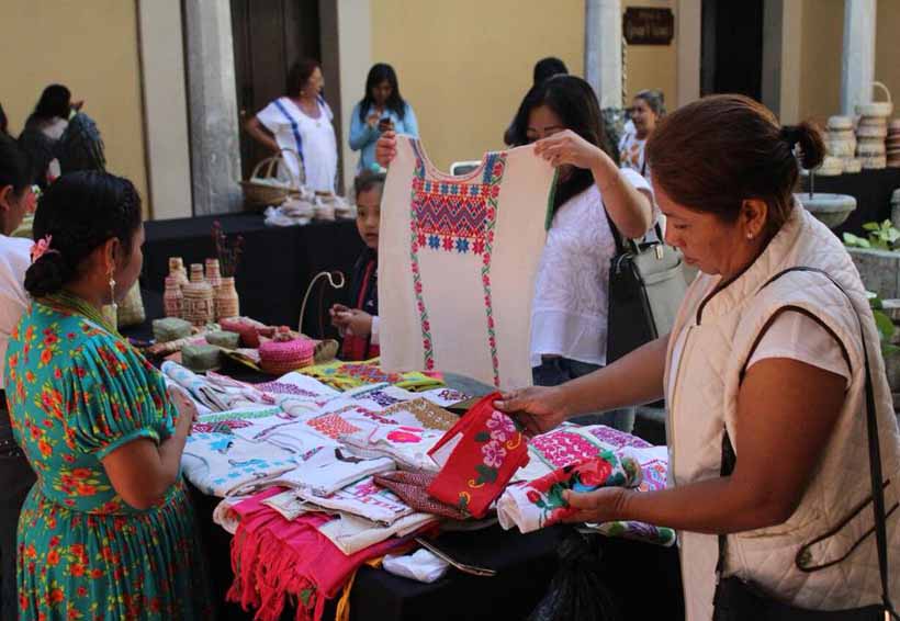 Rescatan iconografía  de textiles de El Jicaral