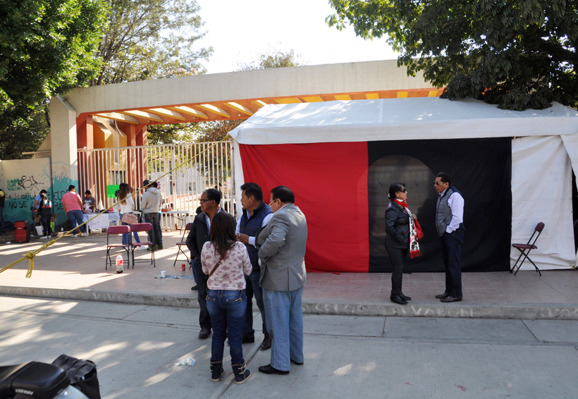 Ingenieros y médicos imparten clases a estudiantes de Derecho de la UABJO | El Imparcial de Oaxaca
