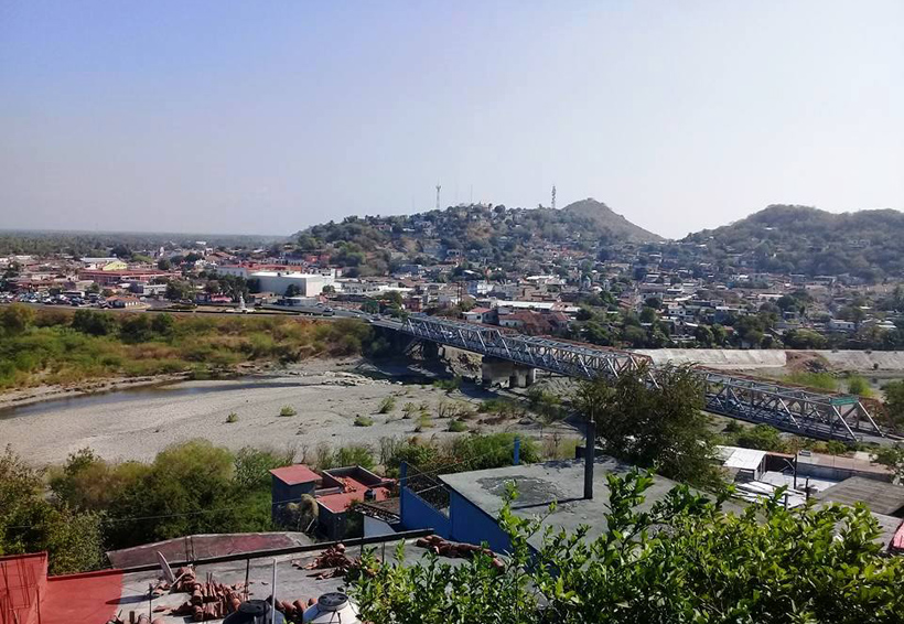 Sin agua habitantes de Santo Domingo Tehuantepec, Oaxaca | El Imparcial de Oaxaca