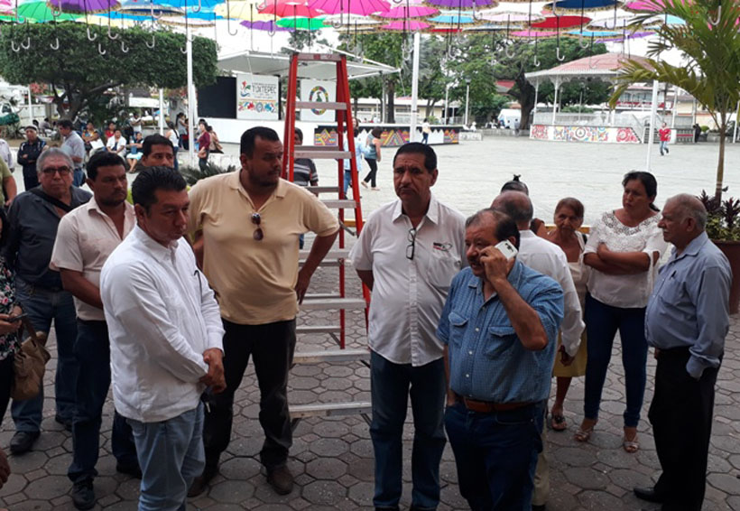 Transportistas paran urbanos  ante amenazas de estudiantes de Tuxtepec, Oaxaca | El Imparcial de Oaxaca