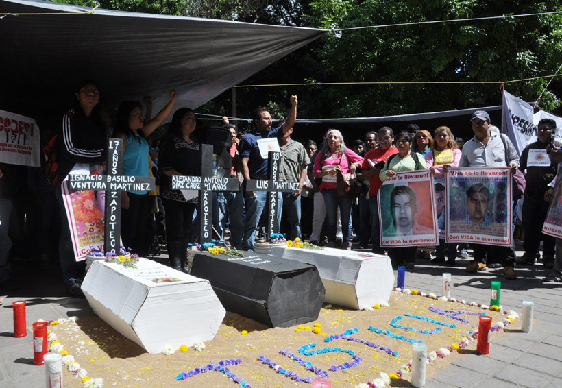 Comerciantes piden limpiar el  zócalo de Oaxaca antes de Semana Santa | El Imparcial de Oaxaca