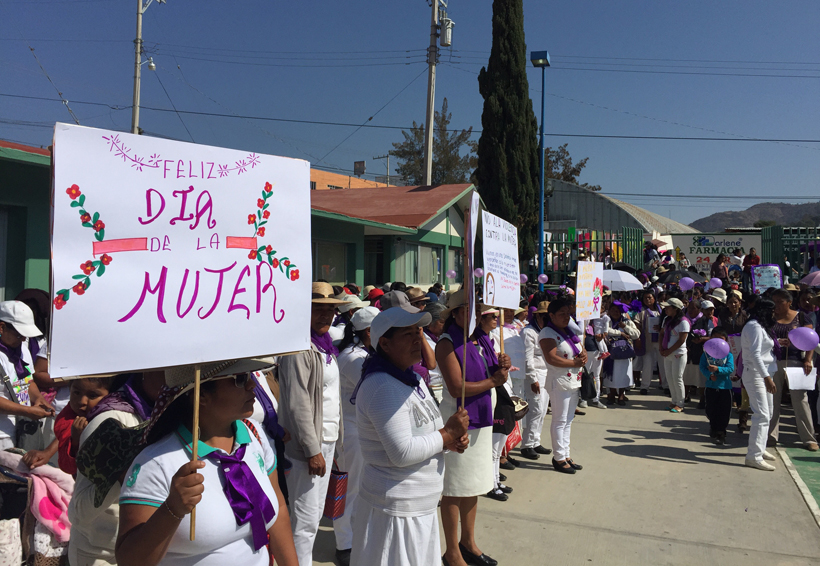 Conmemoran a la Mujer en Tlaxiaco, Oaxaca | El Imparcial de Oaxaca